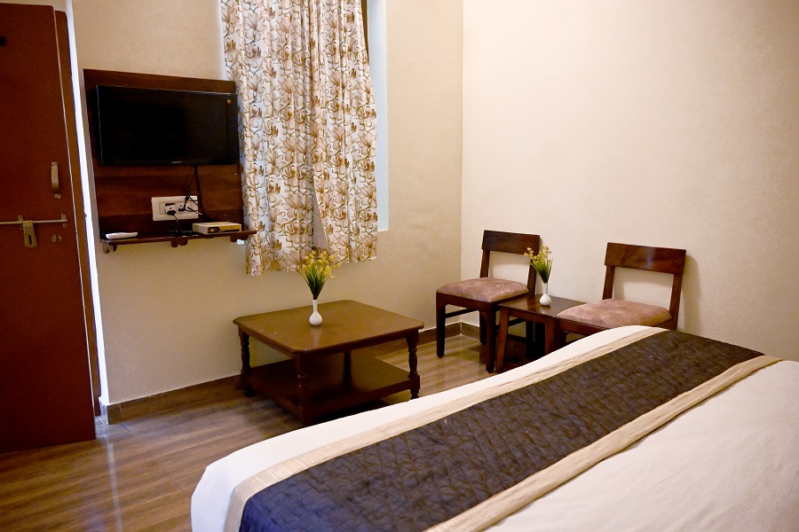 Hotel room interior at The Moti Mahal Guest House Ranthambore